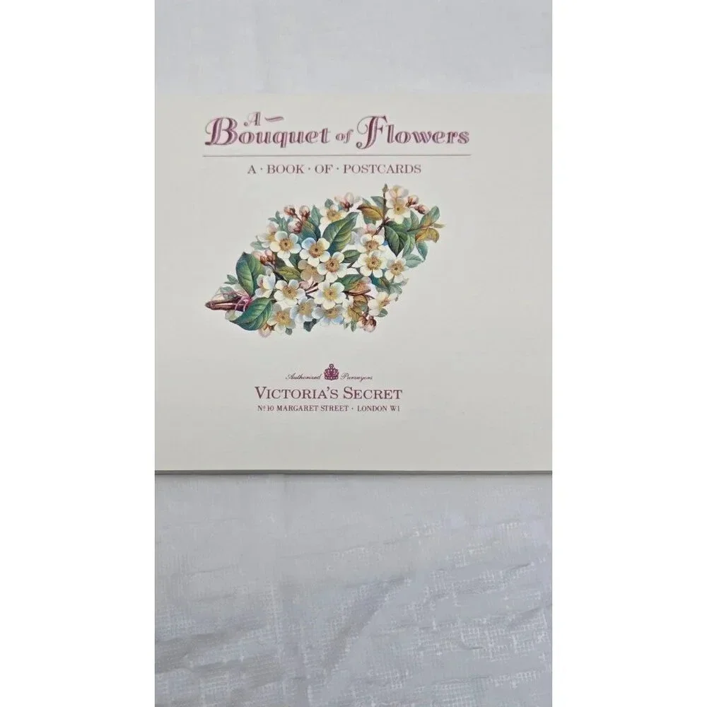 Victoria's Secret 1990 Book of 22 Postcards A Bouquet of Flowers